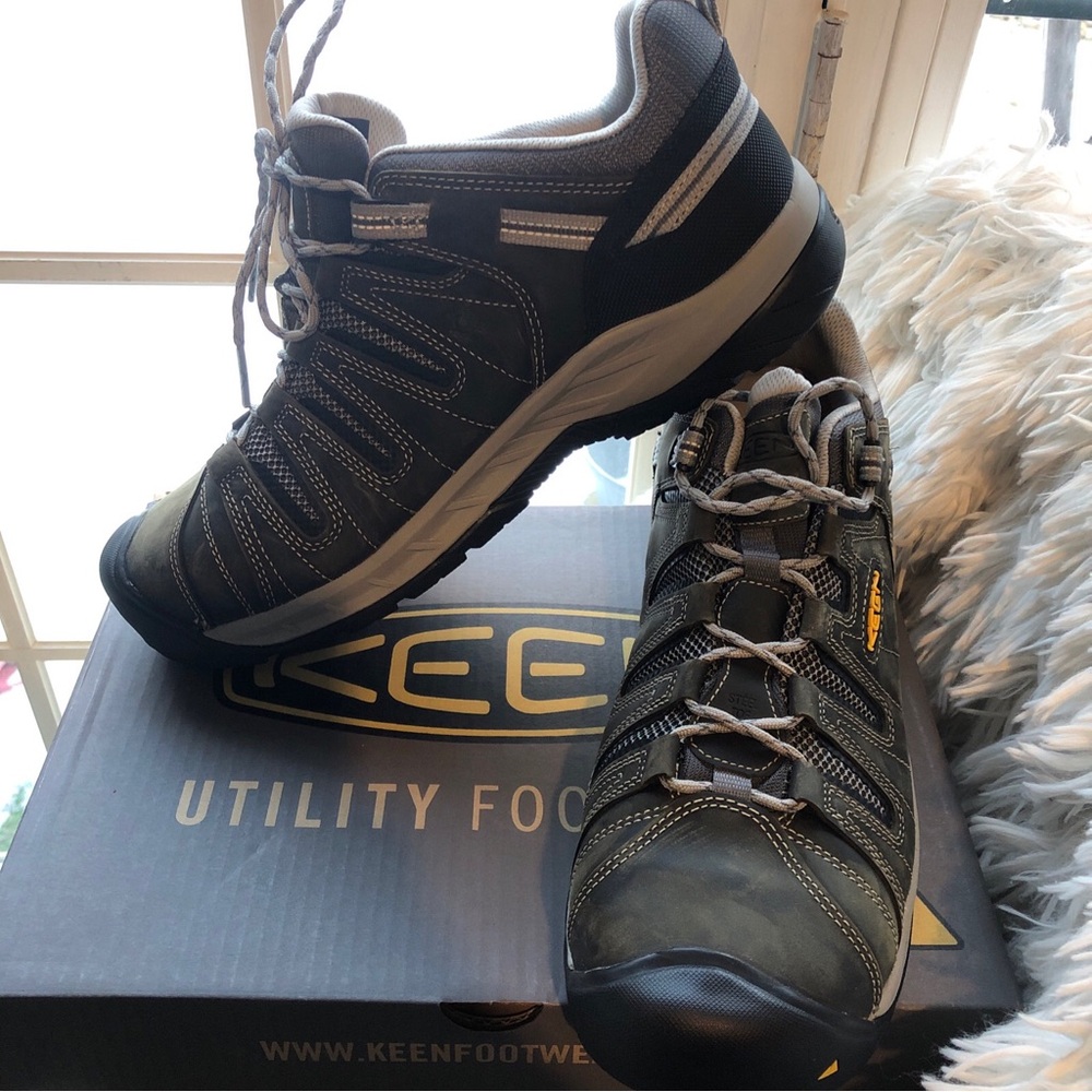 KEEN Men's Flint II Steel  Toe Utility Lace Up Work HIKING BOOTS MENS SZ. 14 D